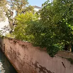 Lägenhet Canal Tron