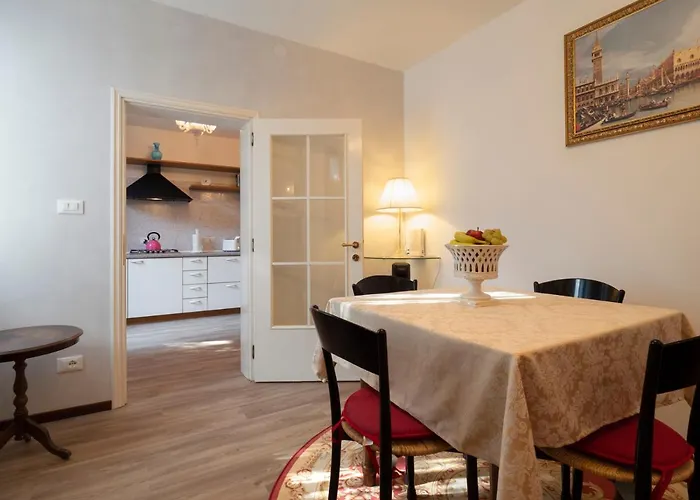 Canal Tron Appartement